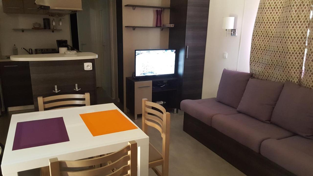Agreable Mobilhome 6 - 8 Places Saint-Brevin-les-Pins Exterior photo